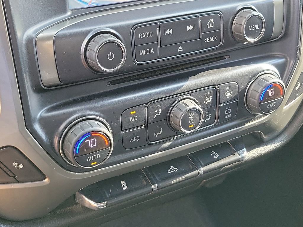 Used 2018 Chevrolet Silverado 1500 LT w/ All Star Edition AWD/4WD image 31