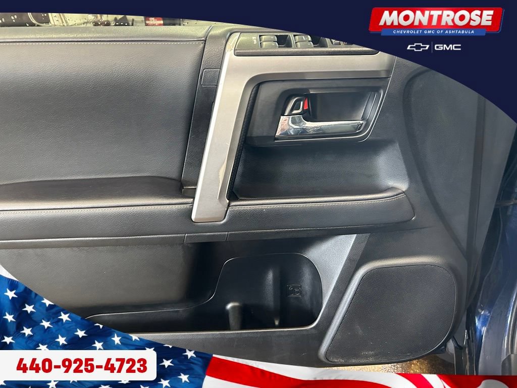 Used 2022 Toyota 4Runner SR5 Premium AWD/4WD image 9