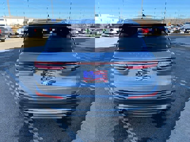 Used 2022 Lincoln Corsair FWD w/ Premium Package image 4