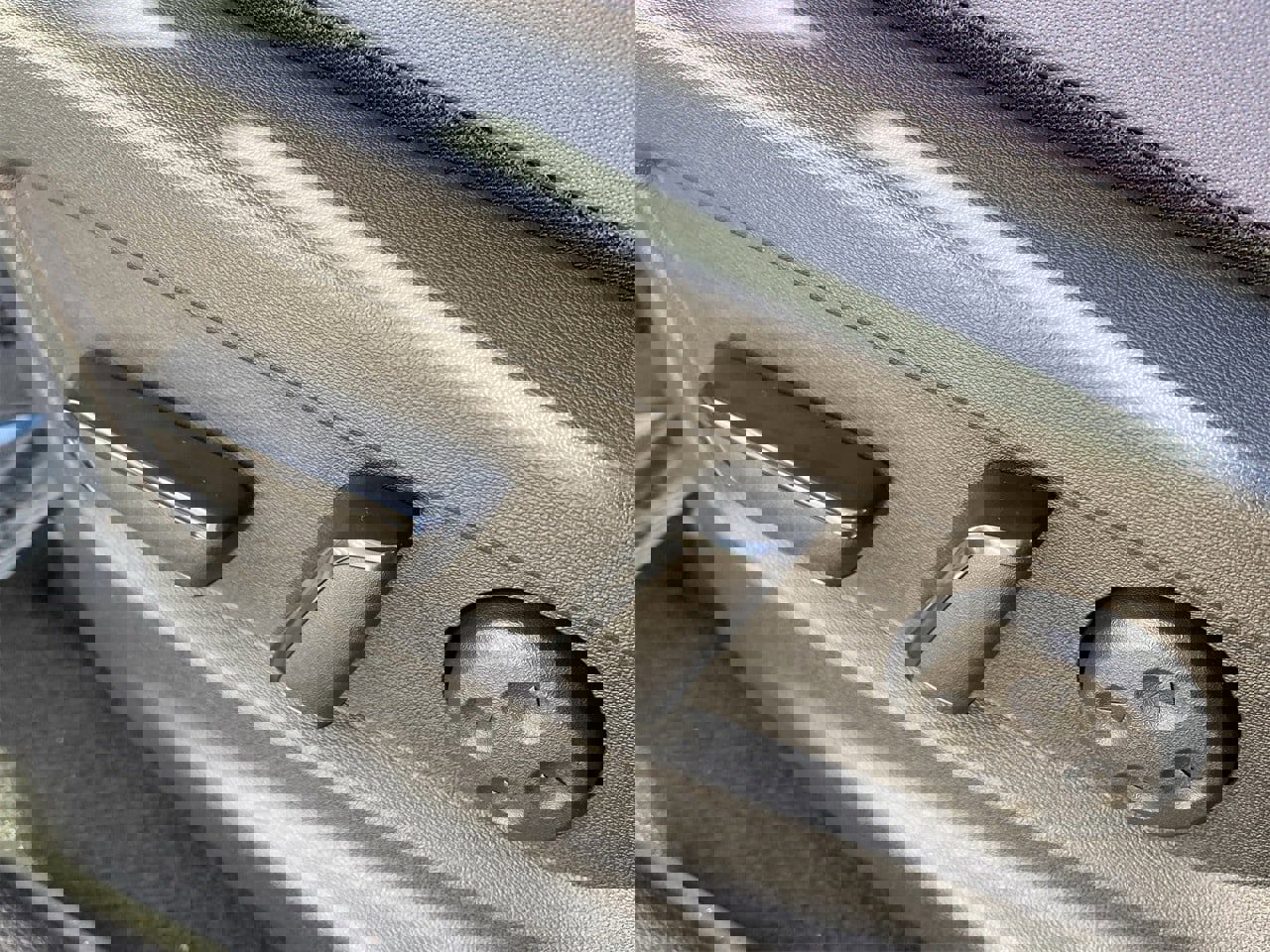 New 2026 Nissan Leaf Platinum+ w/ Cargo Package (Platinum+) image 21