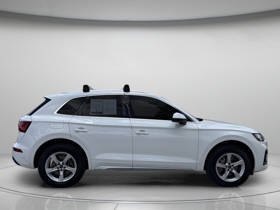 Used 2024 Audi Q5 2.0T Premium AWD/4WD image 2