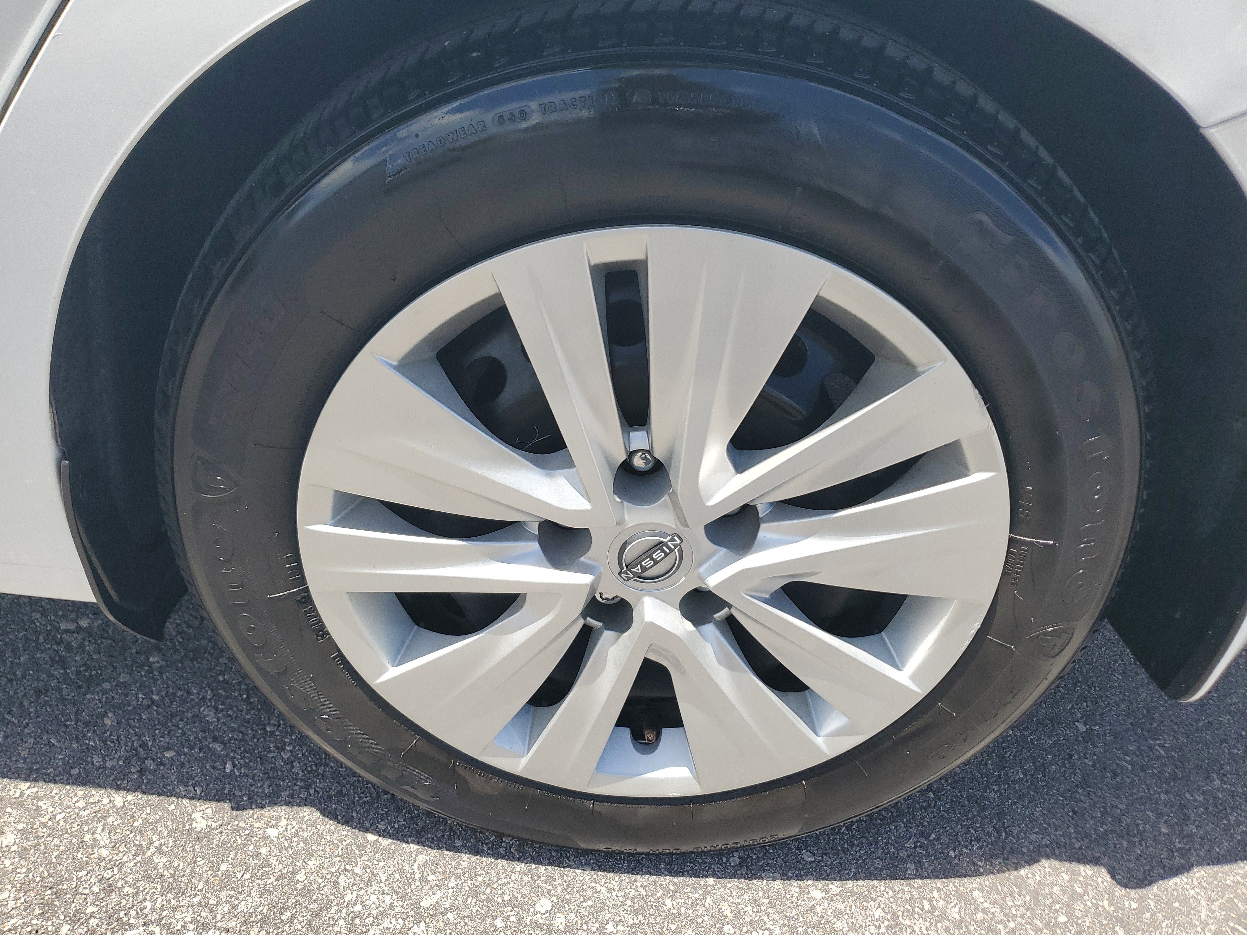 Certified 2024 Nissan Sentra S image 26