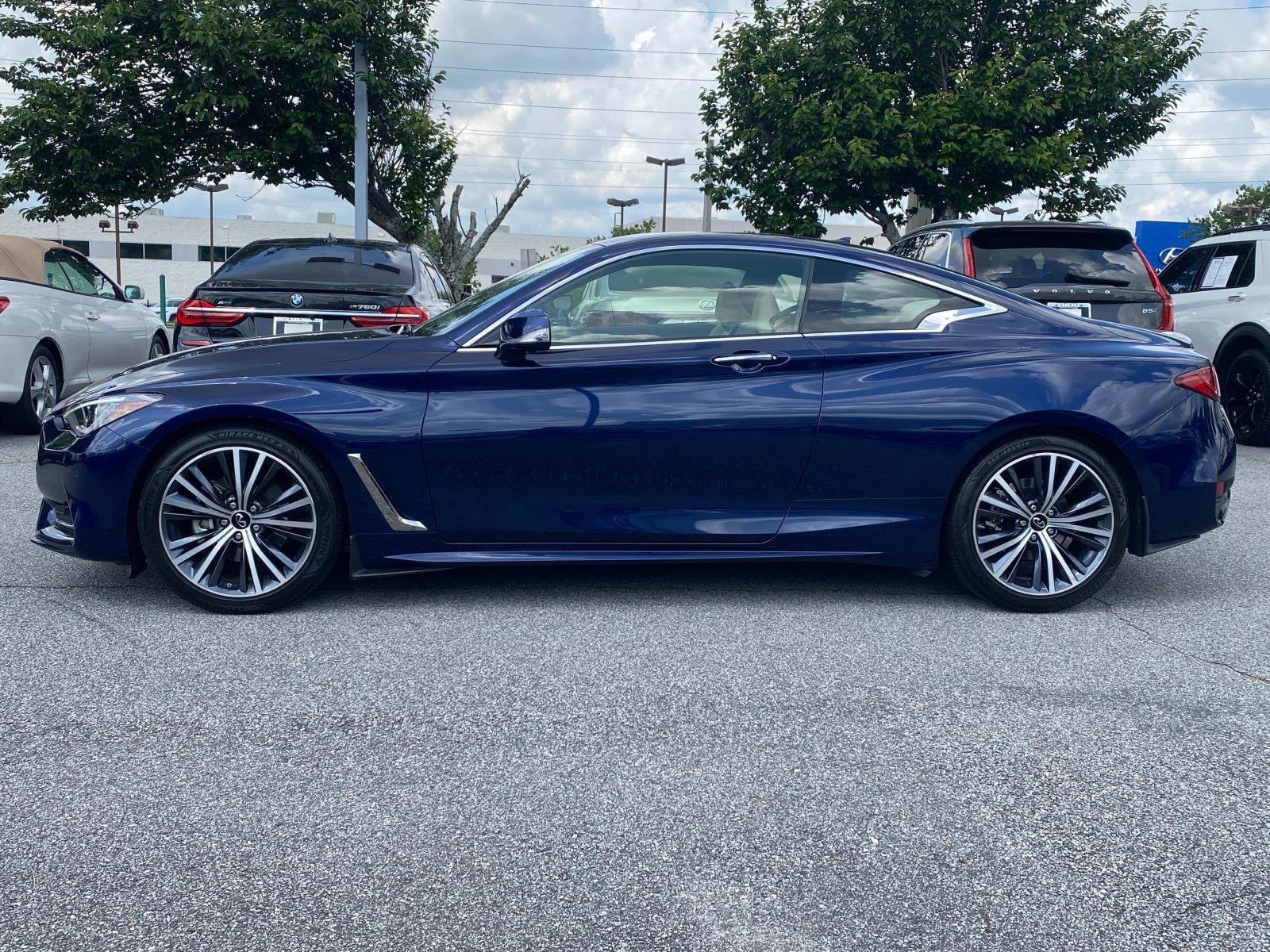 Used 2022 INFINITI Q60 3.0t Luxe w/ Essential Package image 2