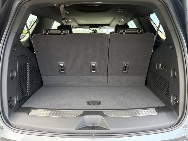 New 2026 Chevrolet Tahoe Premier w/ Sun And Tow Package AWD/4WD image 5