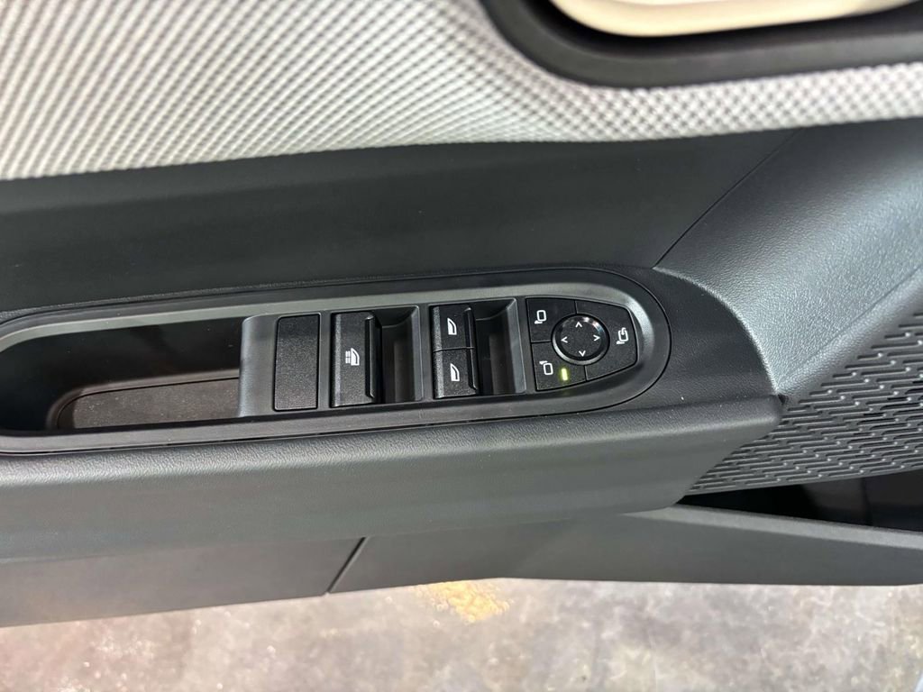 New 2025 MINI Cooper S image 11