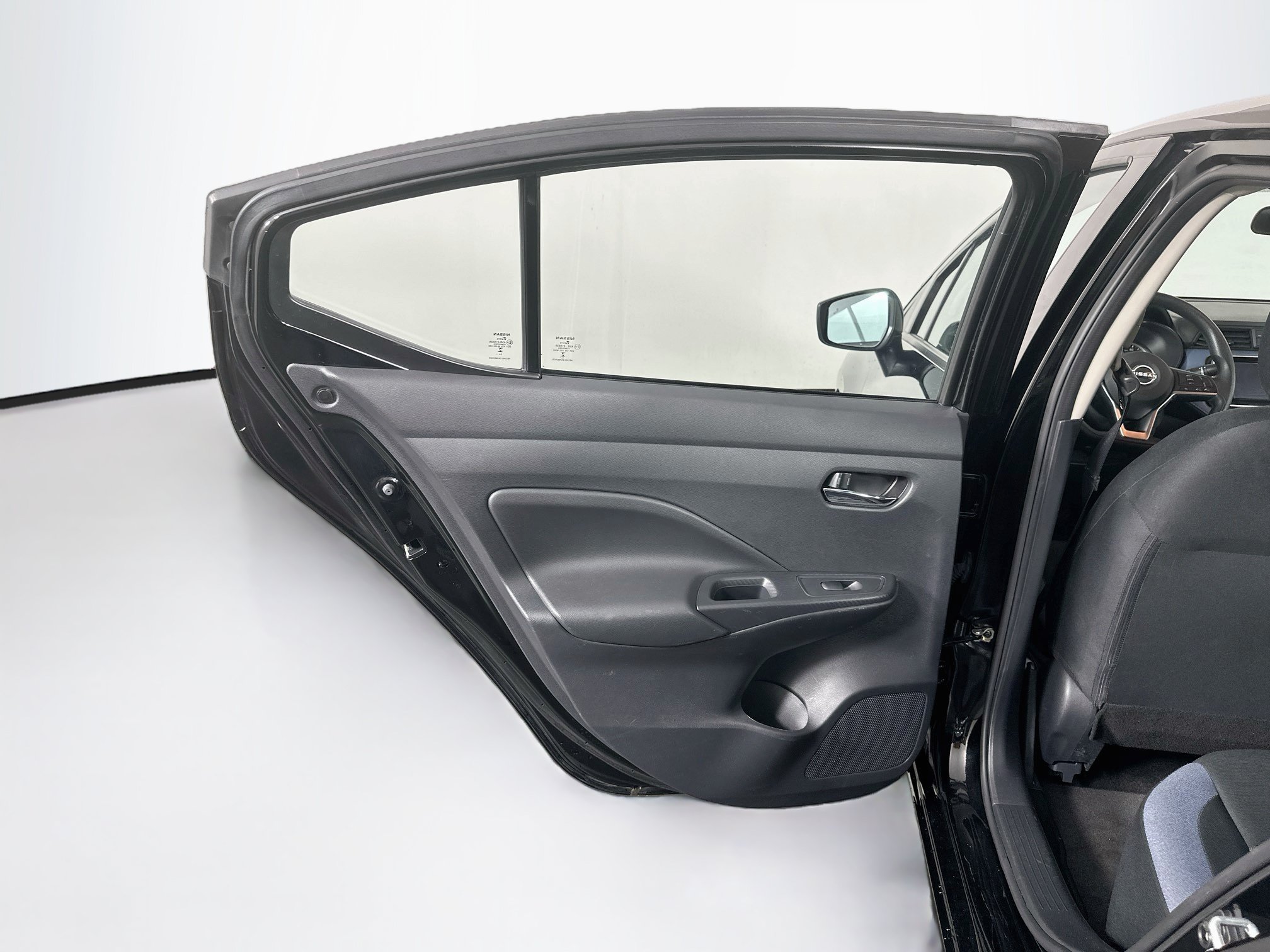 Used 2025 Nissan Versa SV FWD image 24