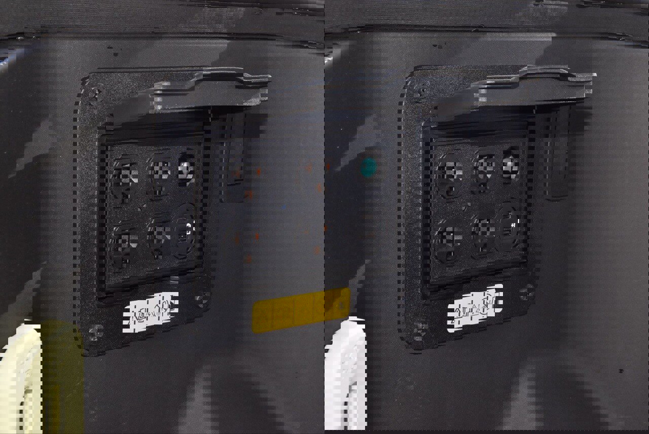 Certified 2023 Ford F150 Lightning Lariat w/ Equipment Group 511A High image 41