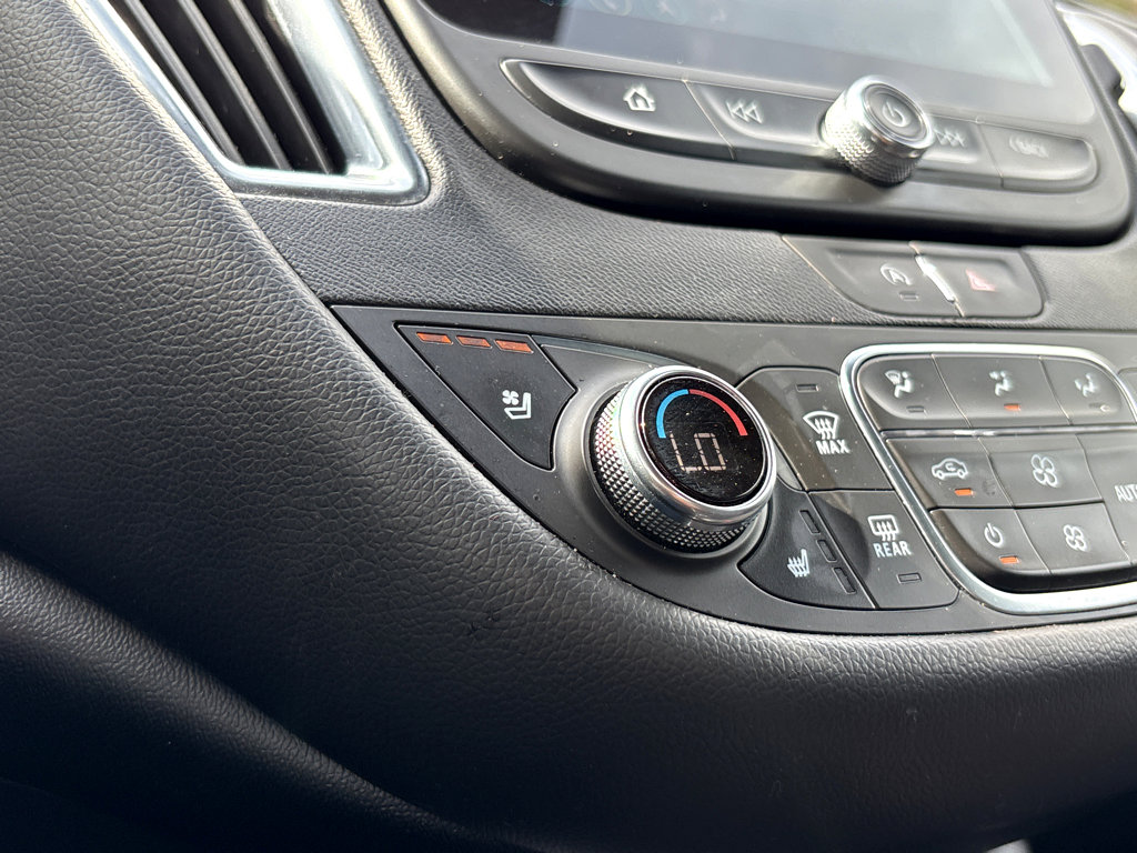 Used 2024 Chevrolet Malibu LT image 8