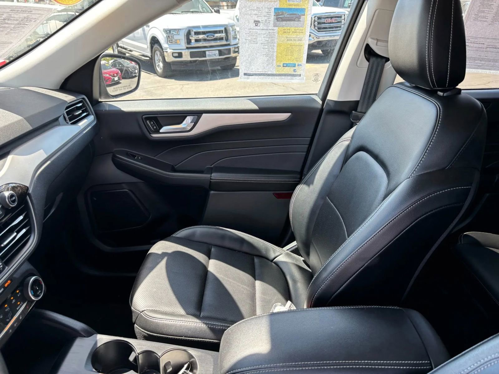 Used 2022 Ford Escape SEL image 22