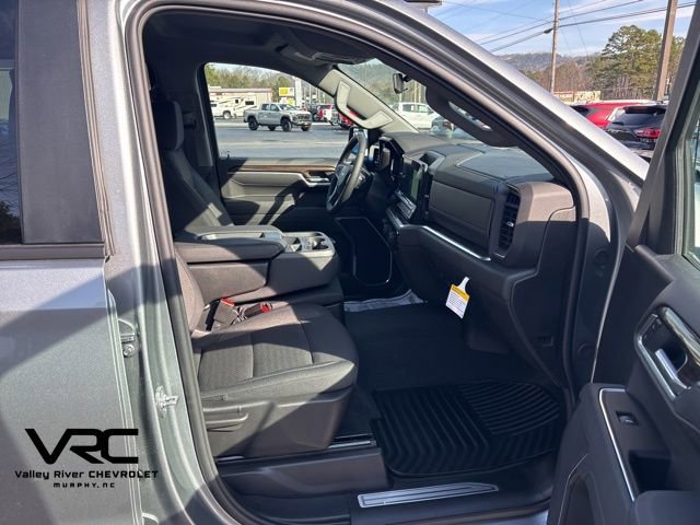 New 2026 Chevrolet Silverado 1500 LT image 24