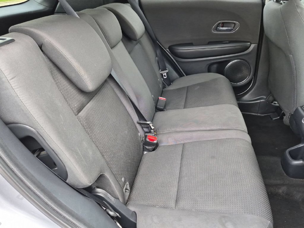 Used 2019 Honda HR-V EX image 30