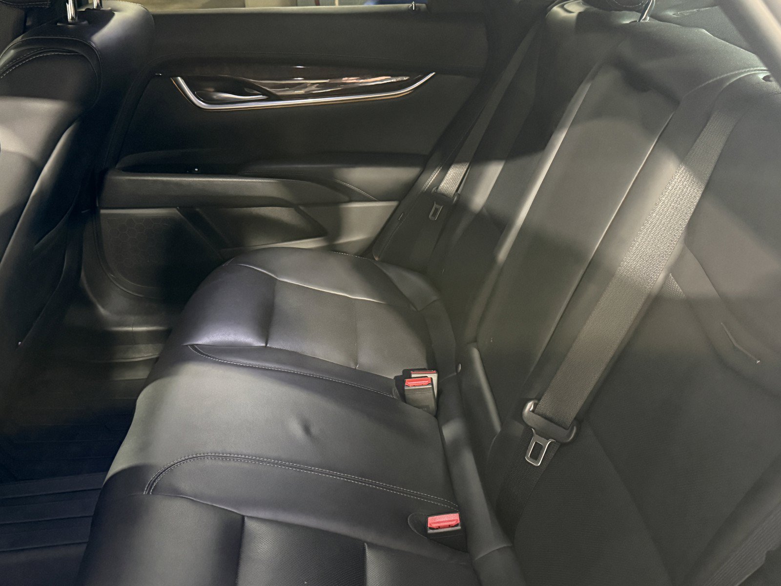 Used 2014 Cadillac XTS Luxury w/ Driver Awareness Package FWD image 26