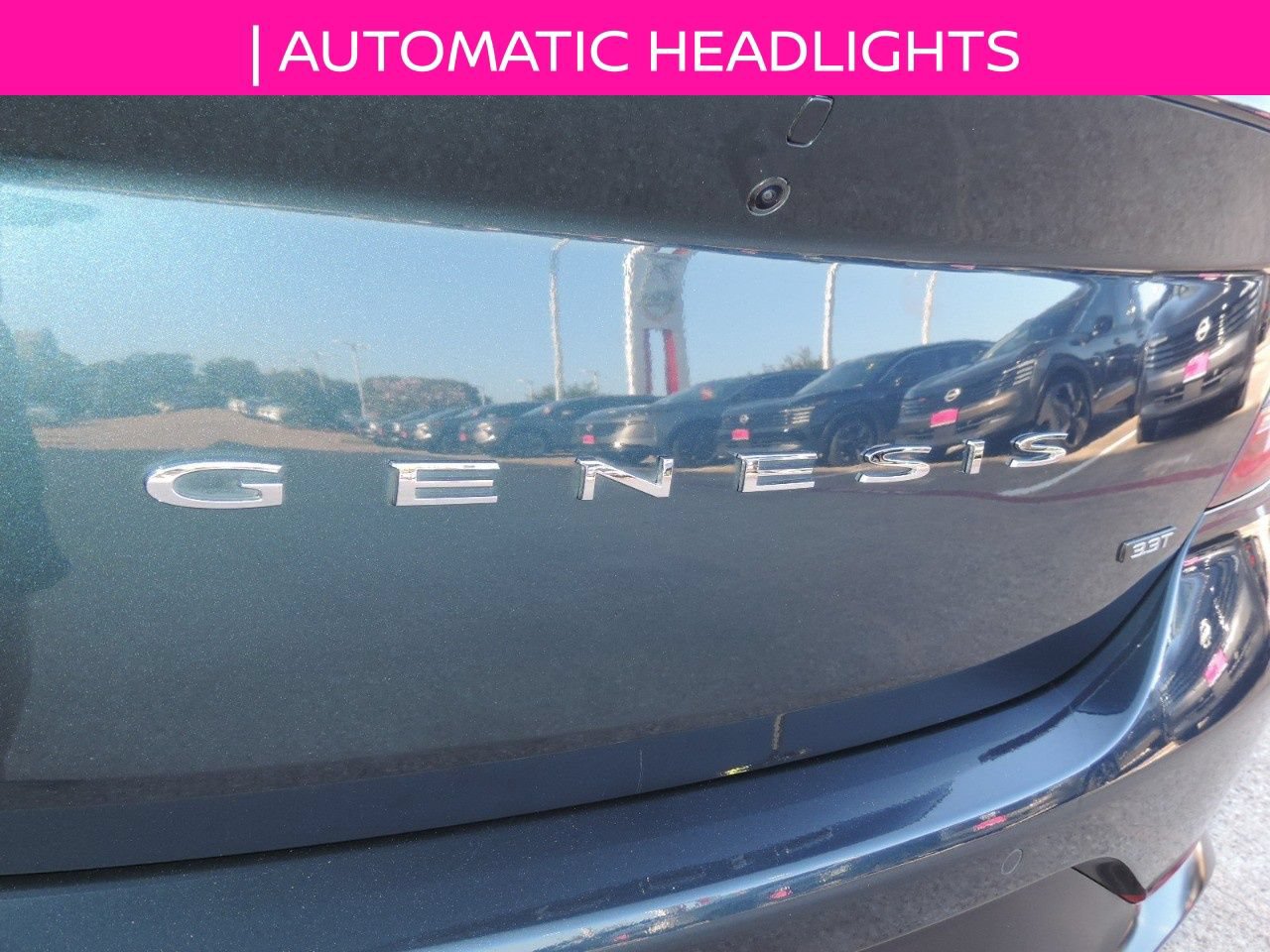 Used 2022 Genesis G70 3.3T RWD image 12