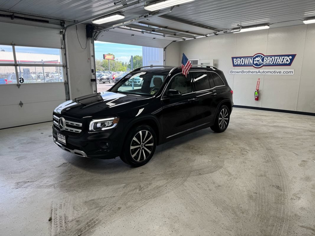 Used 2022 Mercedes-Benz GLB 250 4MATIC w/ Premium Package Lite