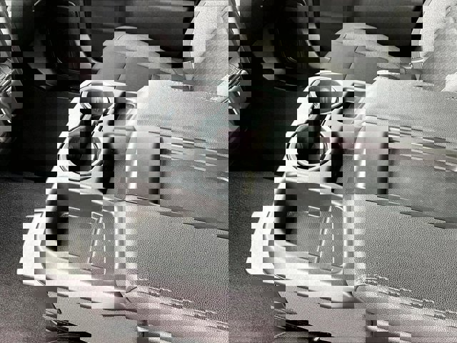 Used 2024 Chevrolet Silverado 2500 Custom w/ Custom Value Package image 15