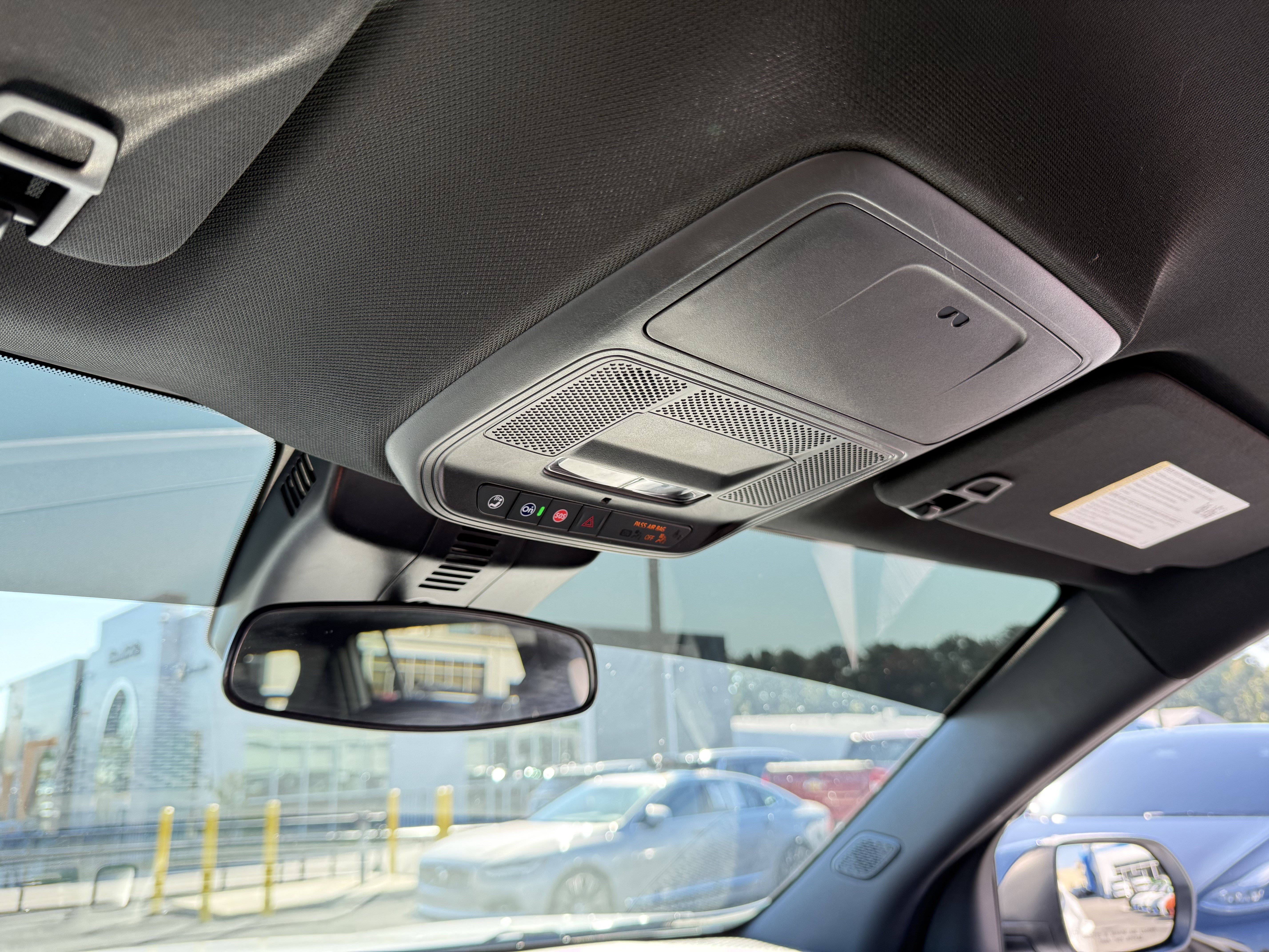 Used 2025 Chevrolet Traverse LT w/ Enhanced Driving Package FWD image 26