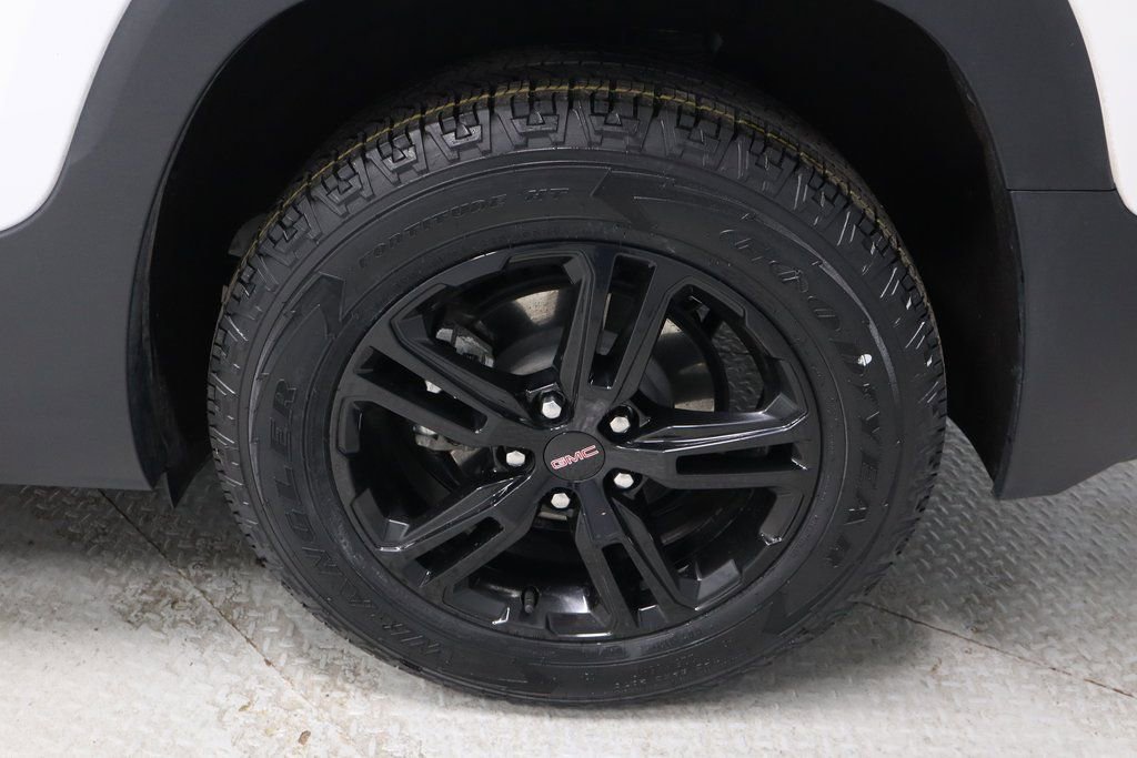Used 2022 GMC Terrain AT4 w/ Infotainment Package II image 19