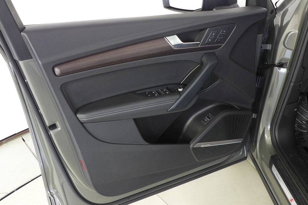 Used 2023 Audi Q5 2.0T Premium Plus image 11