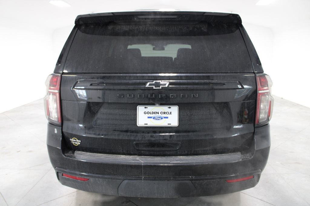 Used 2023 Chevrolet Suburban Z71 w/ Luxury Package image 8
