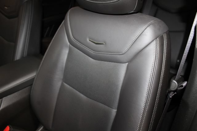 Certified 2023 Cadillac XT5 Premium Luxury w/ LPO, Floor Liner Package AWD/4WD image 10