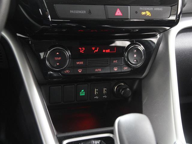 Used 2022 Mitsubishi Eclipse Cross LE image 15