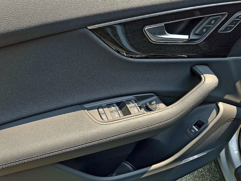 New 2026 Audi Q8 Premium Plus AWD/4WD image 13