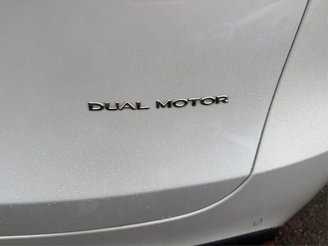 Used 2020 Tesla Model Y Long Range image 22