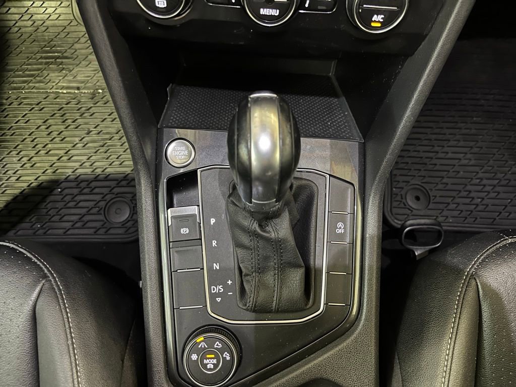 Used 2019 Volkswagen Tiguan S image 16