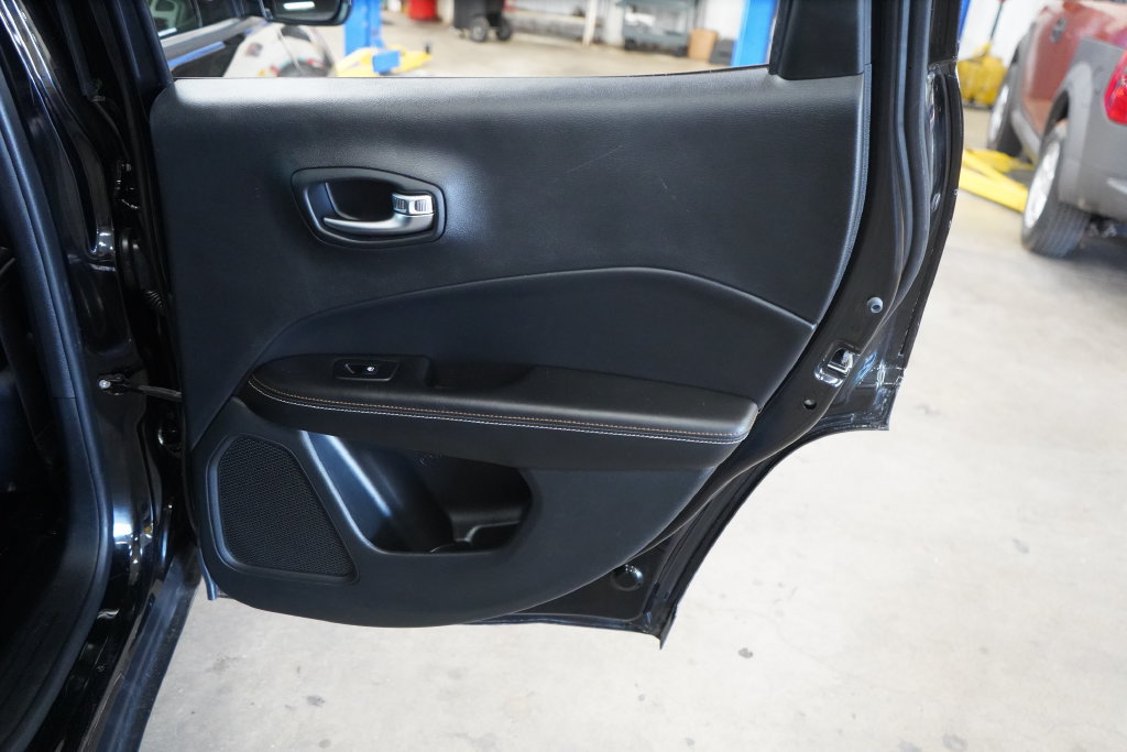 Used 2019 Jeep Compass Sport FWD image 23