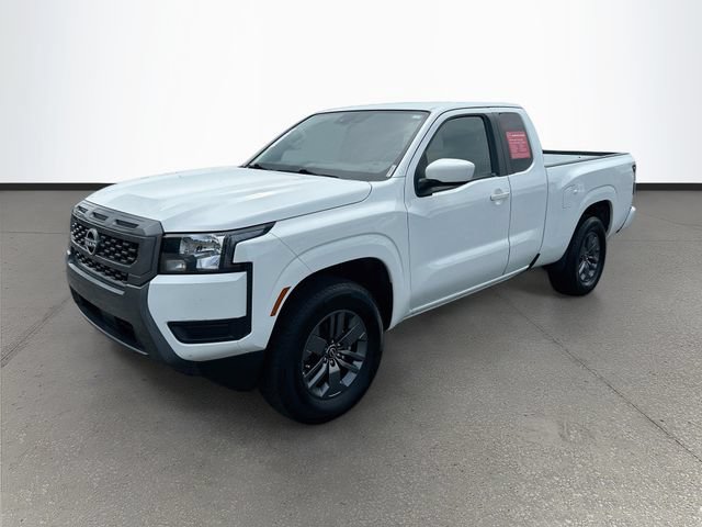 Certified 2025 Nissan Frontier SV RWD image 3