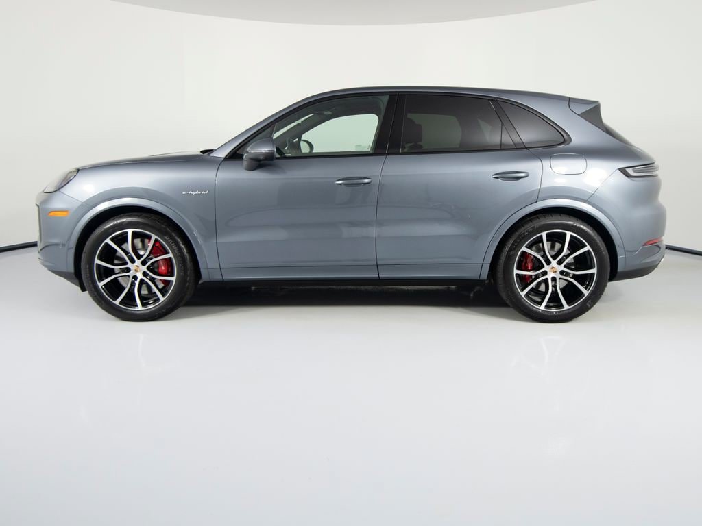 New 2026 Porsche Cayenne S AWD/4WD image 7