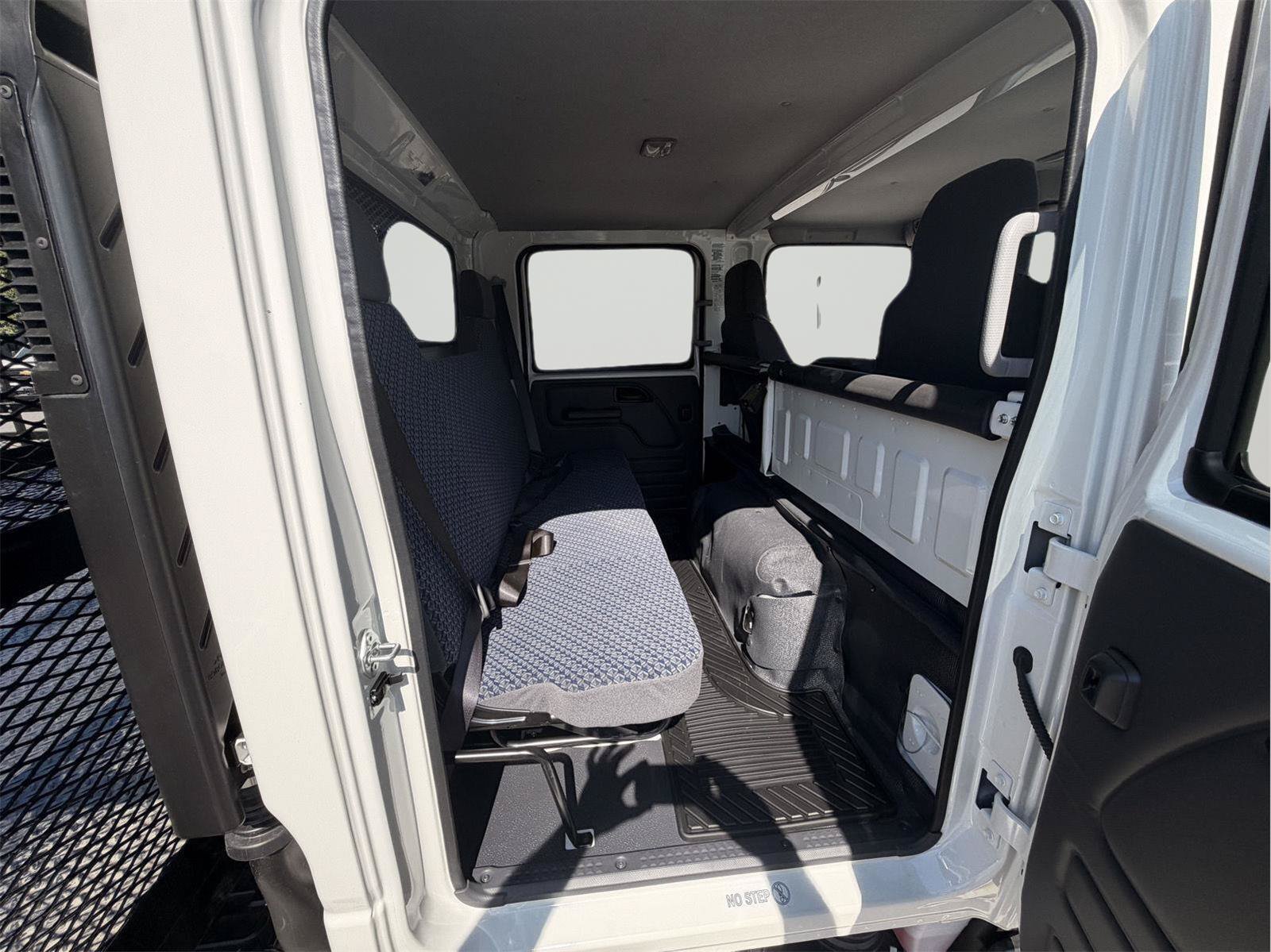 New 2027 Chevrolet Low Cab Forward RWD image 14