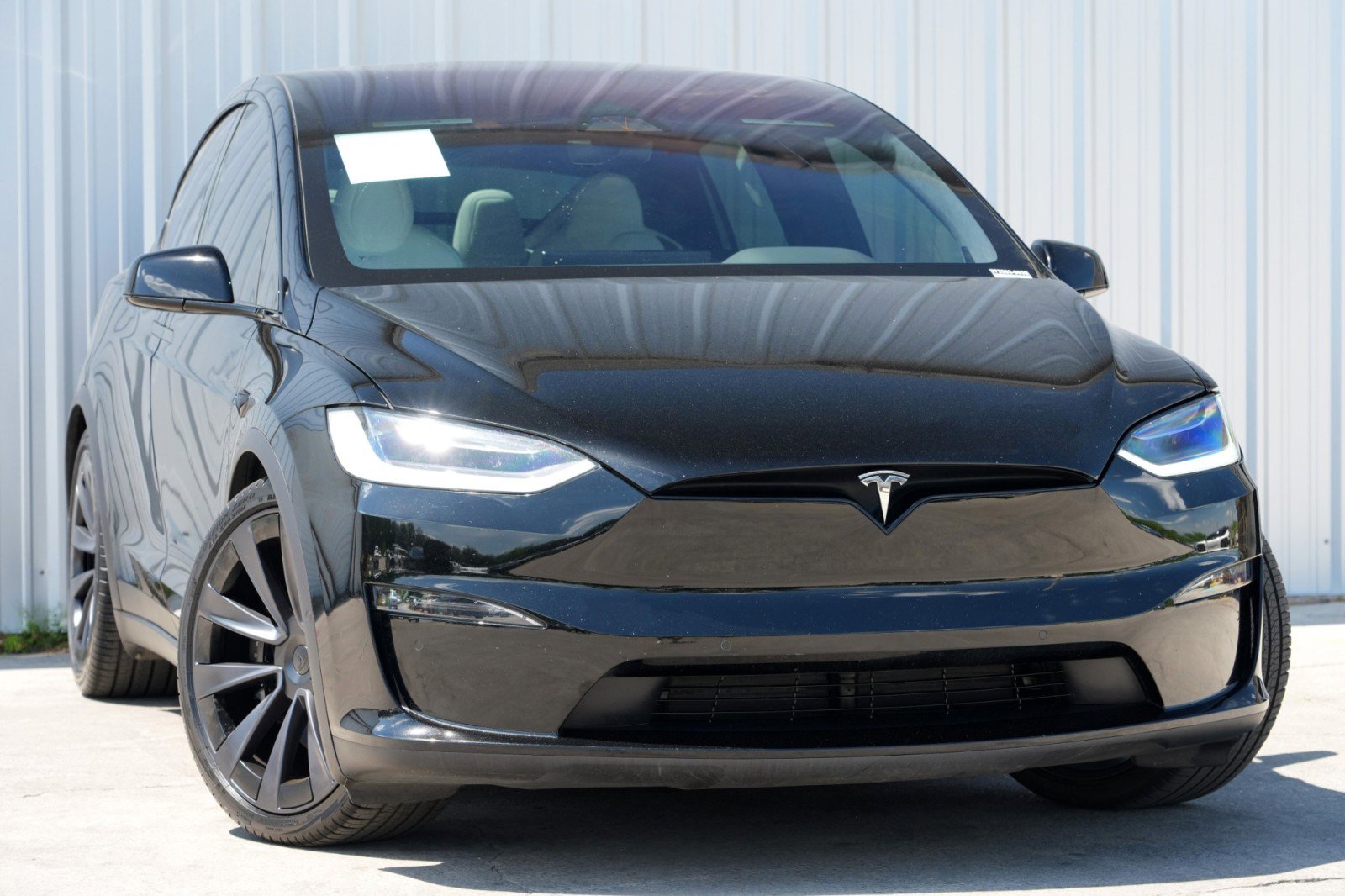 Used 2023 Tesla Model X AWD/4WD image 4