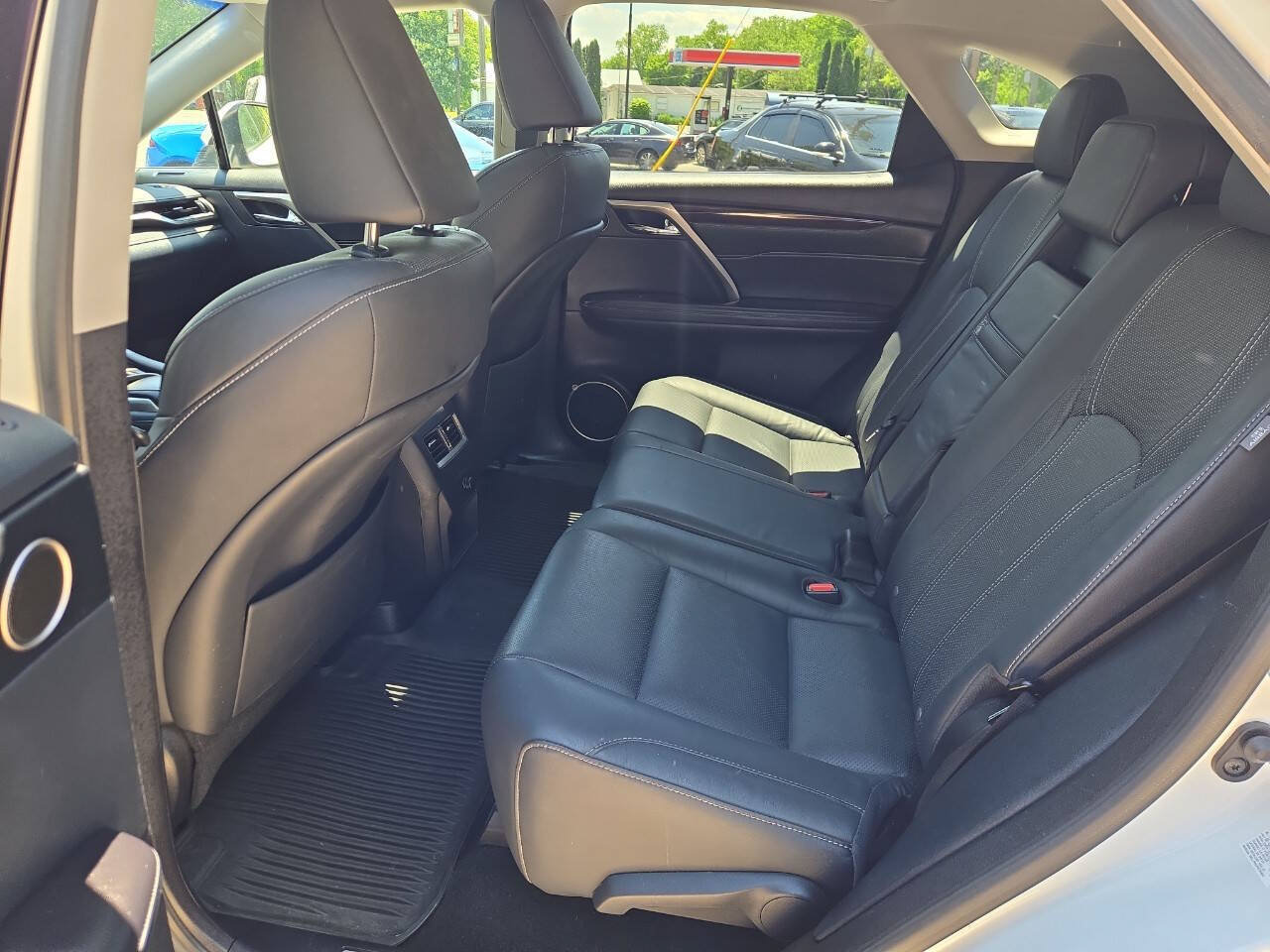 Used 2019 Lexus RX 350 AWD w/ Navigation Package image 16