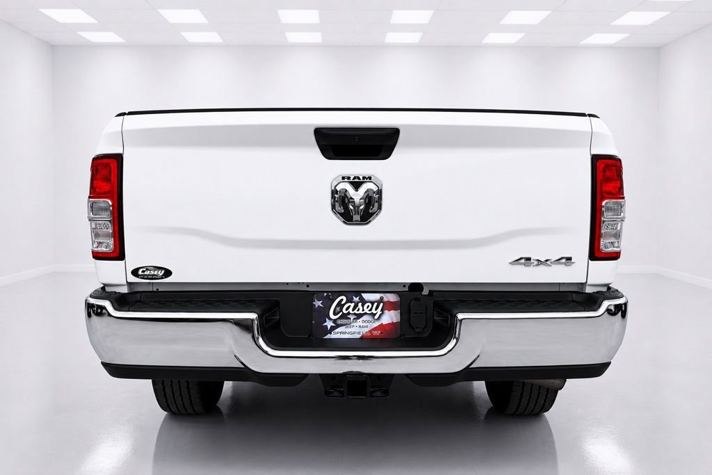 Used 2021 RAM 2500 Tradesman w/ Chrome Appearance Group AWD/4WD image 9