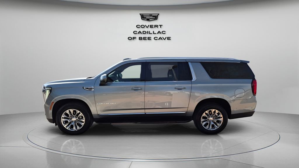 Used 2025 GMC Yukon XL Denali image 5