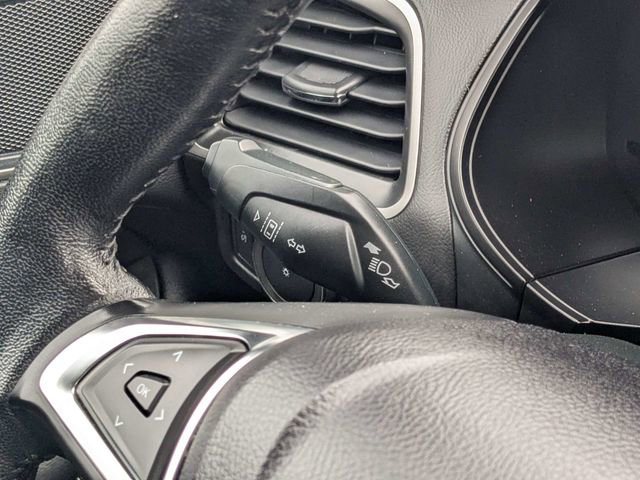 Used 2023 Ford Edge SEL image 26