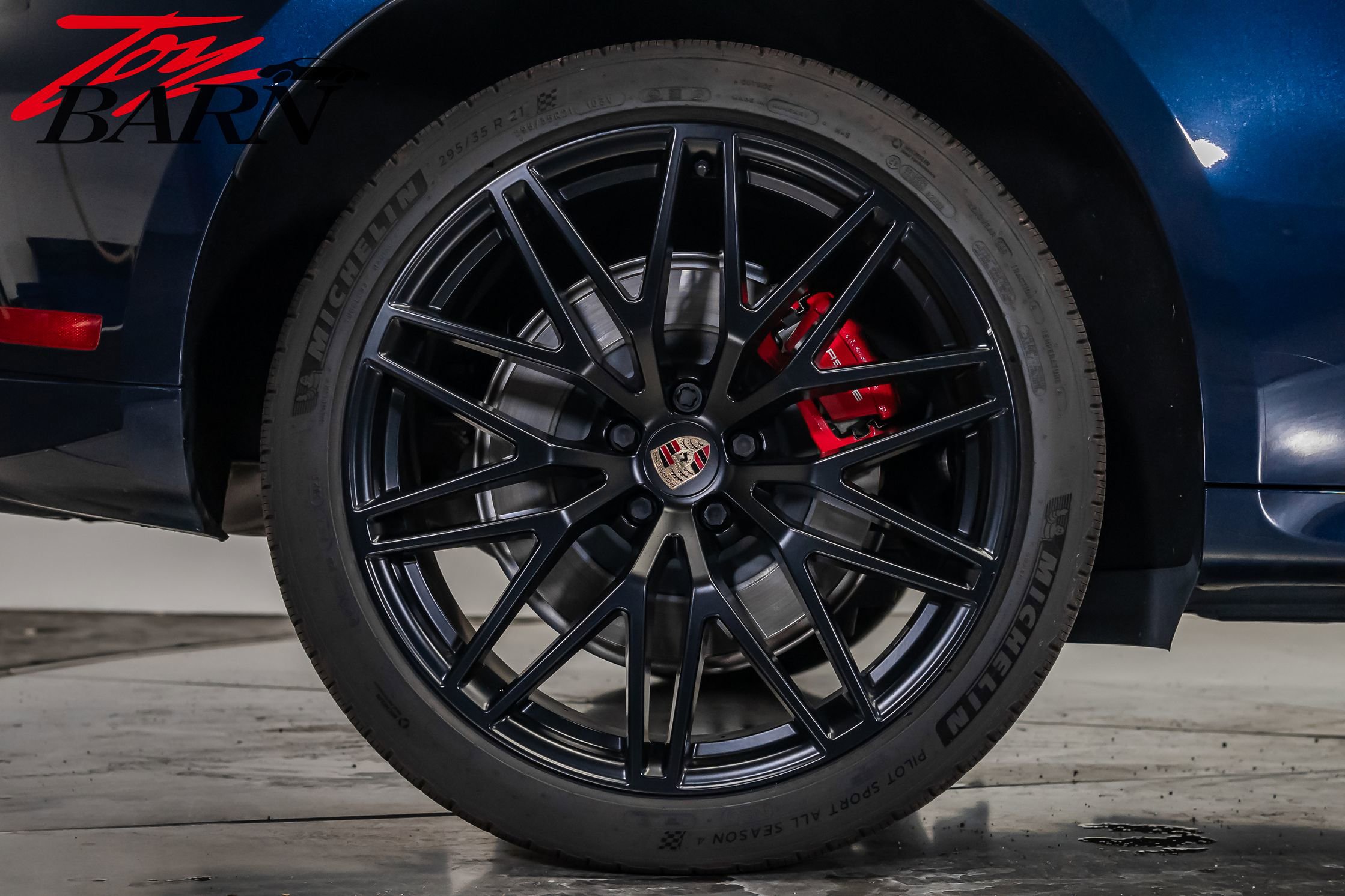 Used 2023 Porsche Macan GTS image 13