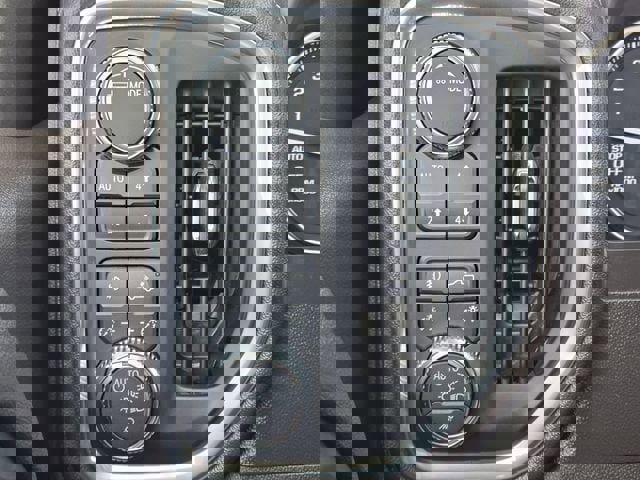 Used 2020 GMC Sierra 1500 SLT image 21