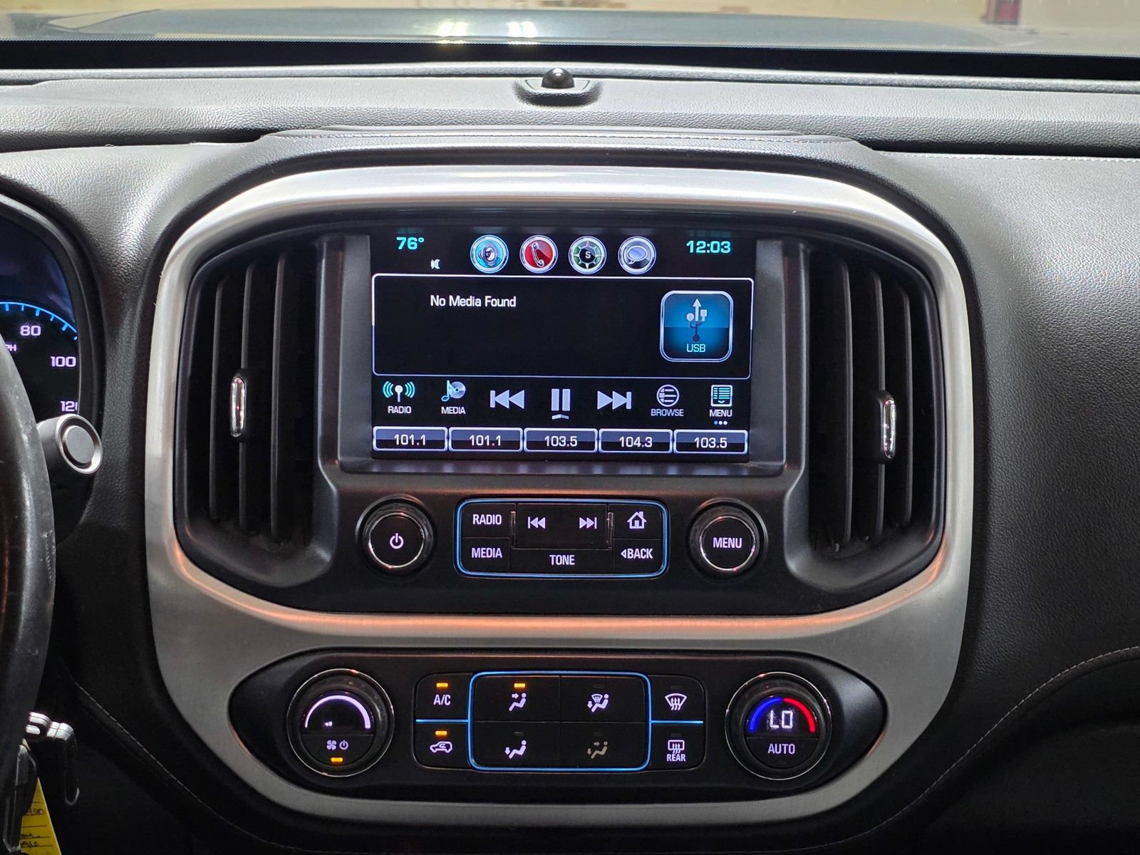 Used 2017 GMC Canyon SLE w/ SLE Convenience Package RWD image 18