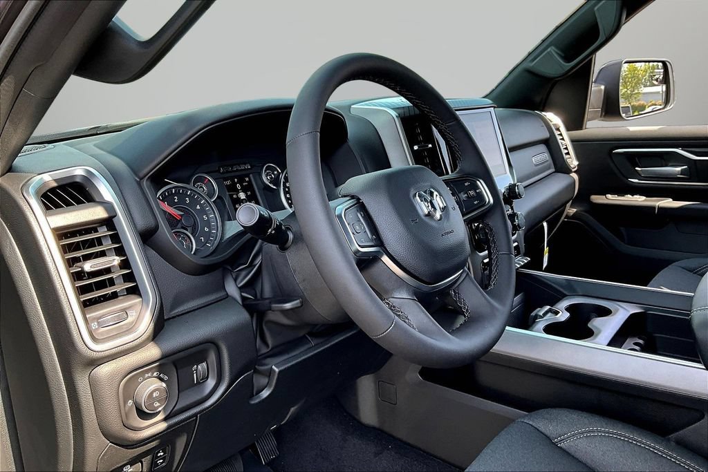 New 2026 RAM 1500 Big Horn w/ Night Edition AWD/4WD image 7