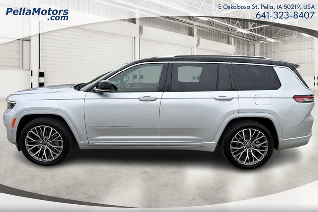Used 2023 Jeep Grand Cherokee L Summit AWD/4WD image 6