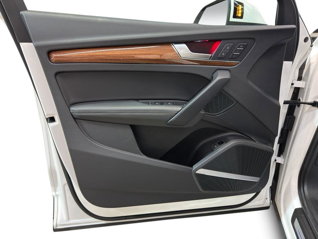 Used 2022 Audi Q5 2.0T Premium Plus image 14