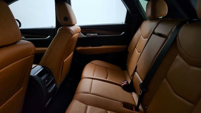 Certified 2024 Cadillac XT5 Premium Luxury w/ LPO, Floor Liner Package image 19