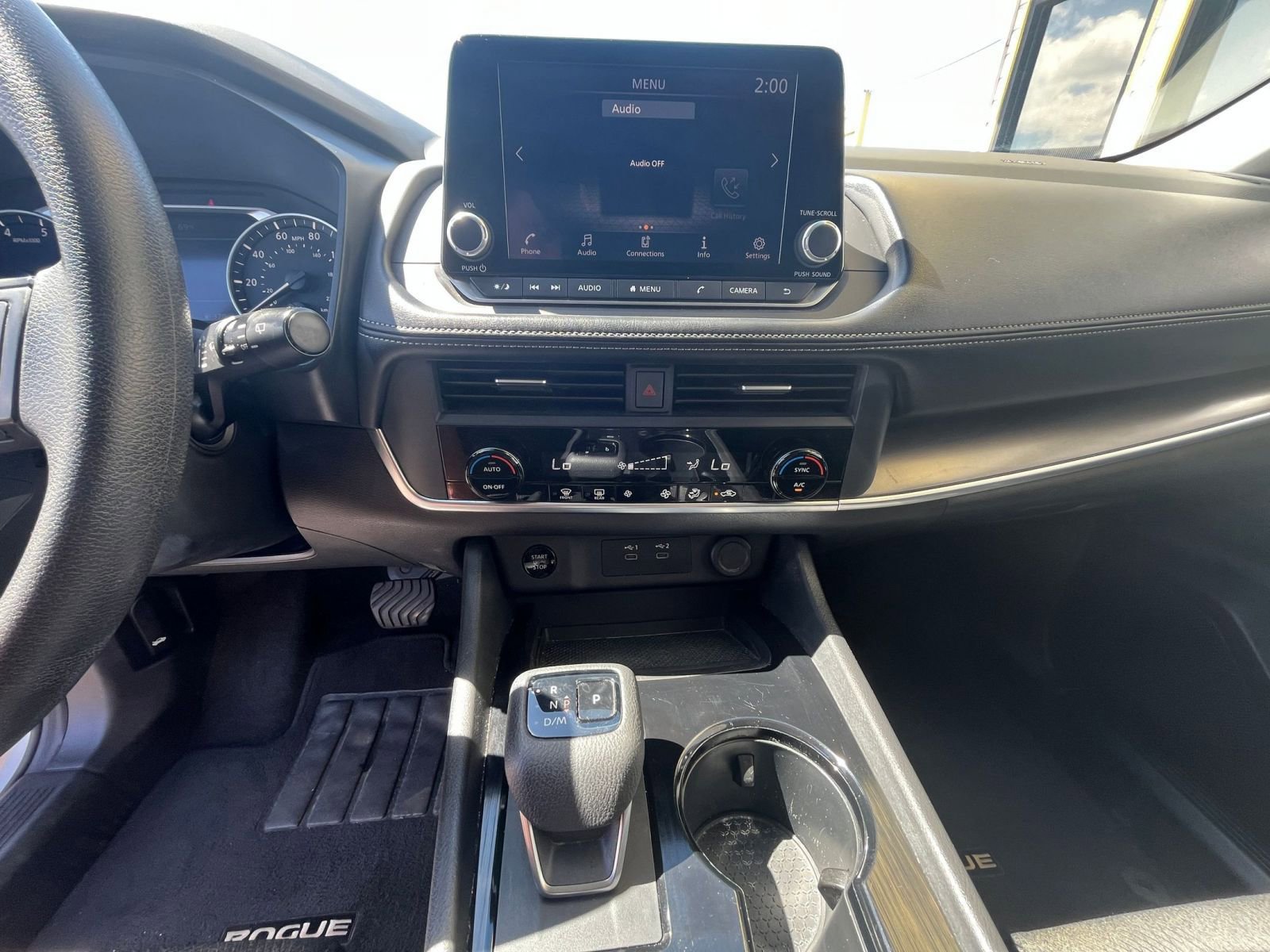 Used 2024 Nissan Rogue SV image 17