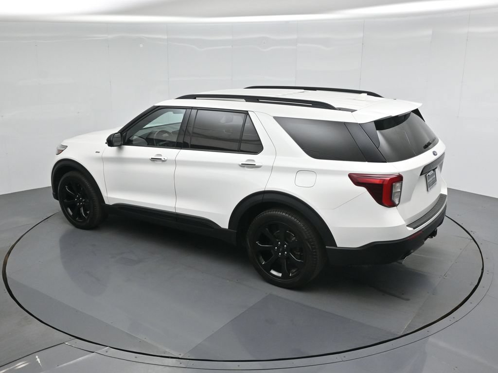 Certified 2023 Ford Explorer ST-Line w/ Class IV Trailer Tow Package RWD image 41