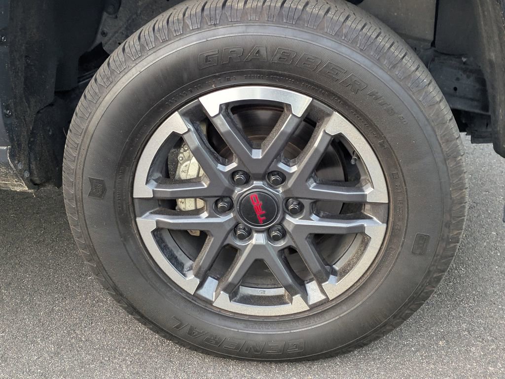 Certified 2024 Toyota Tacoma TRD Sport image 12