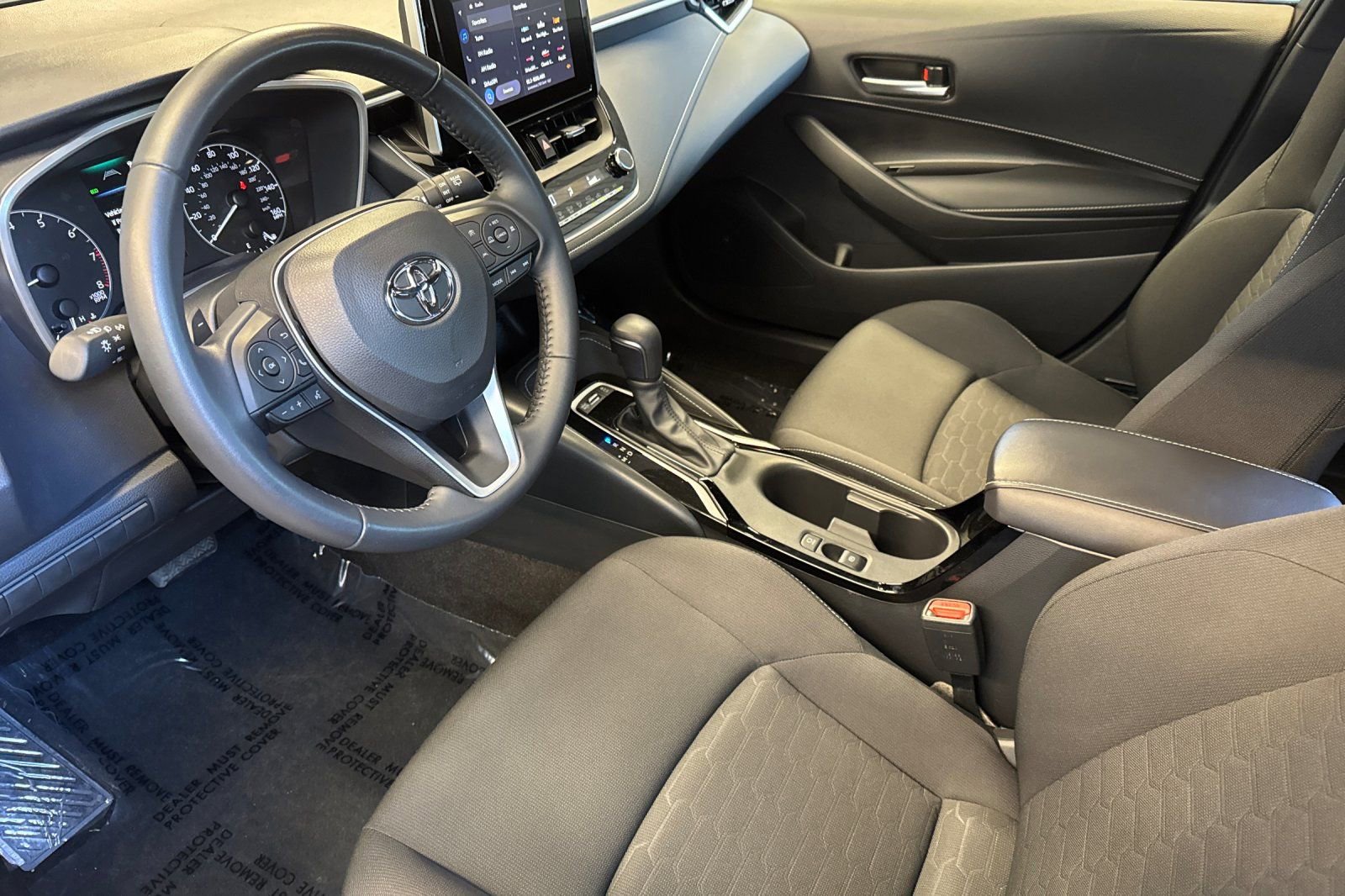 Certified 2025 Toyota Corolla SE FWD image 12
