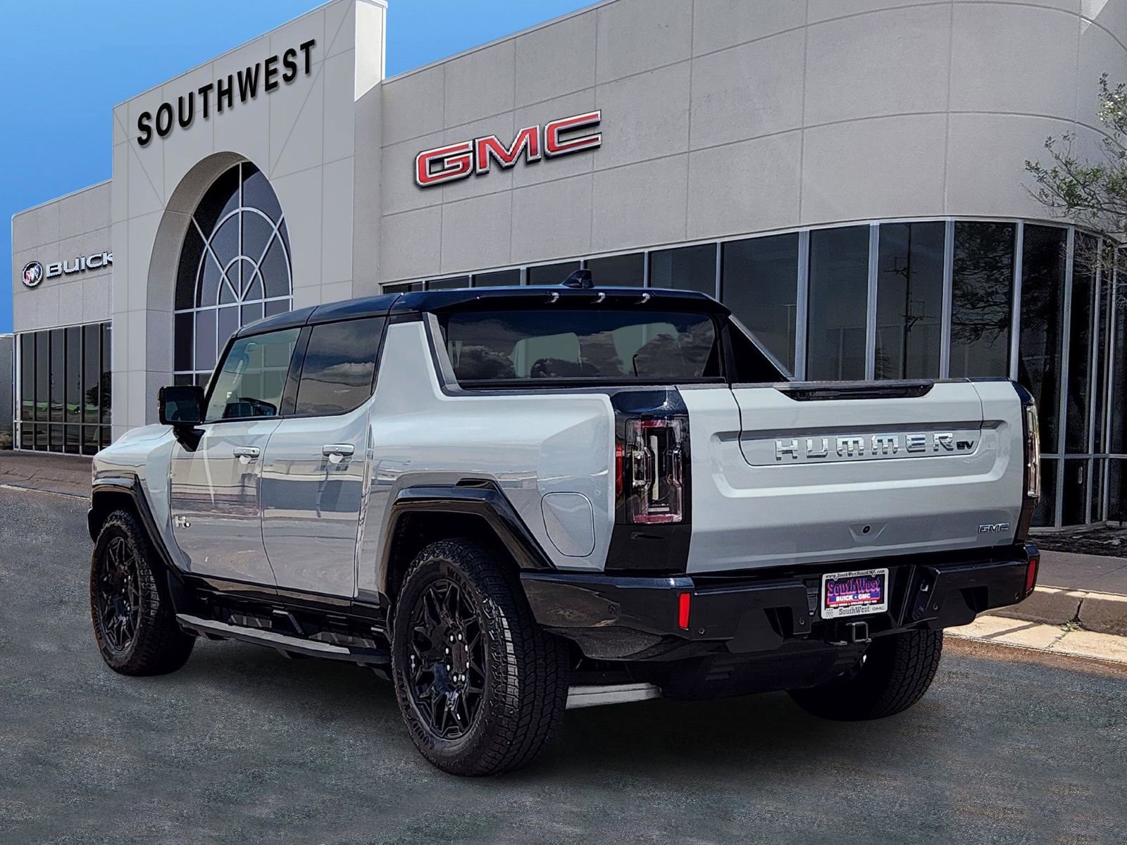 New 2025 GMC Hummer EV 2X image 5