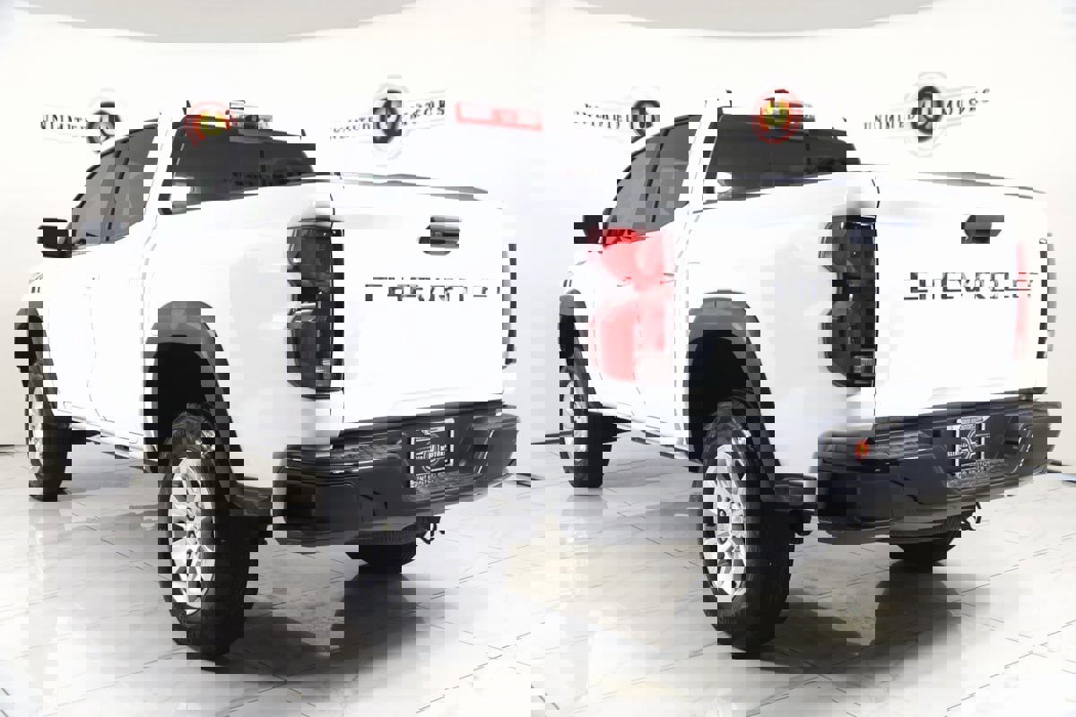 Used 2023 Chevrolet Colorado Z71 image 4